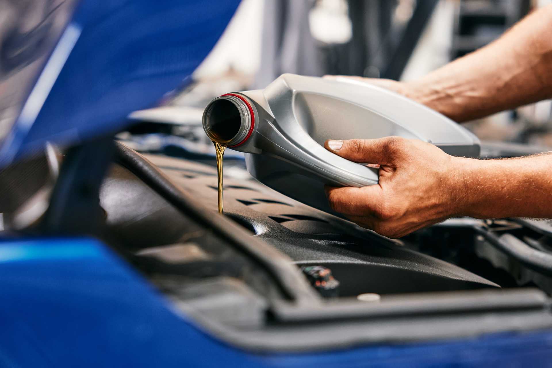 Victoria Auto Centre – Oil Changes & Tune-Ups